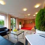 Izabella Θέρετρο 3*