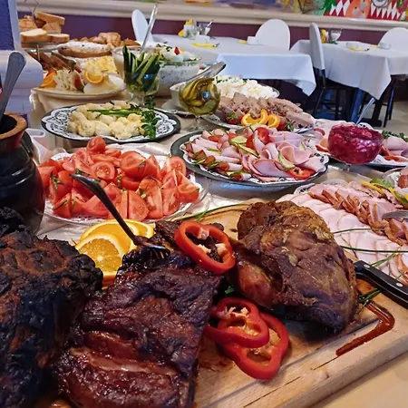 Izabella אתר נופש 3*